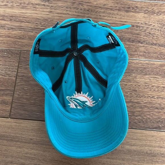 Miami Dolphins clean up hat - Picture 2 of 4
